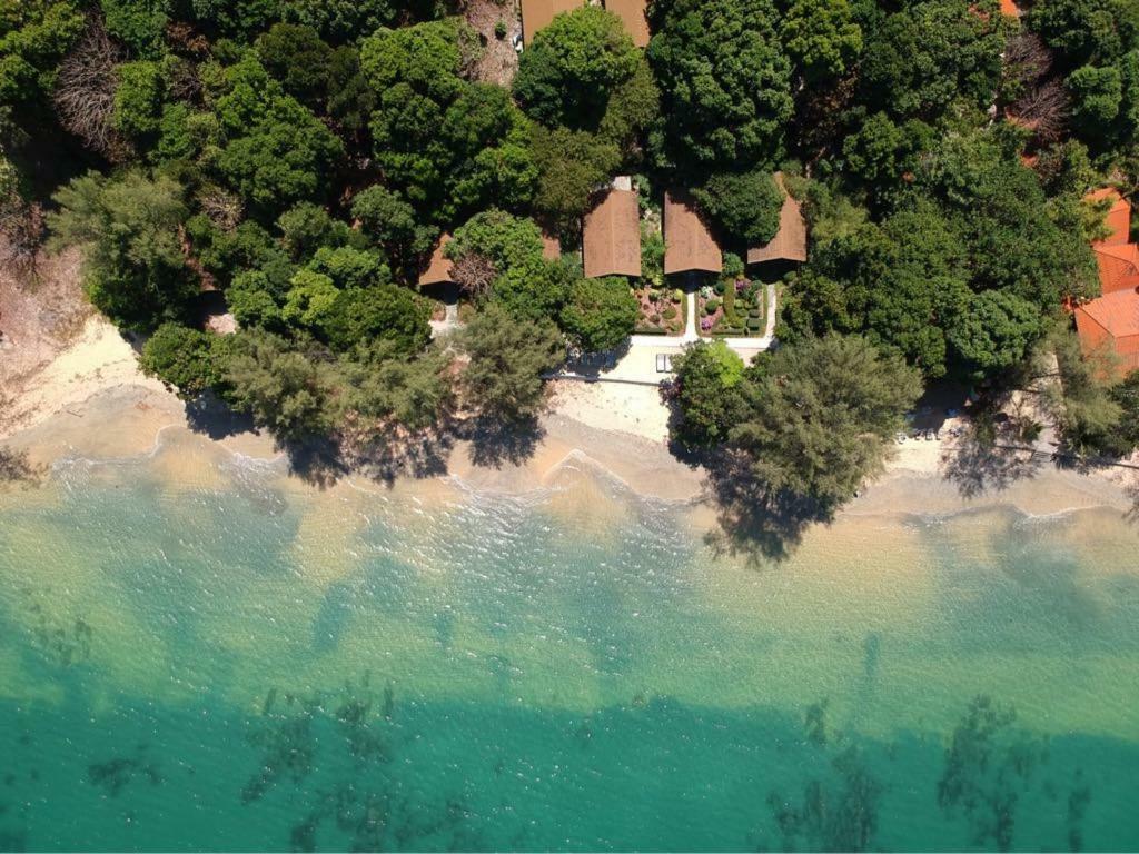 Heaven Beach Resort & Art Koh Phayam Exterior foto